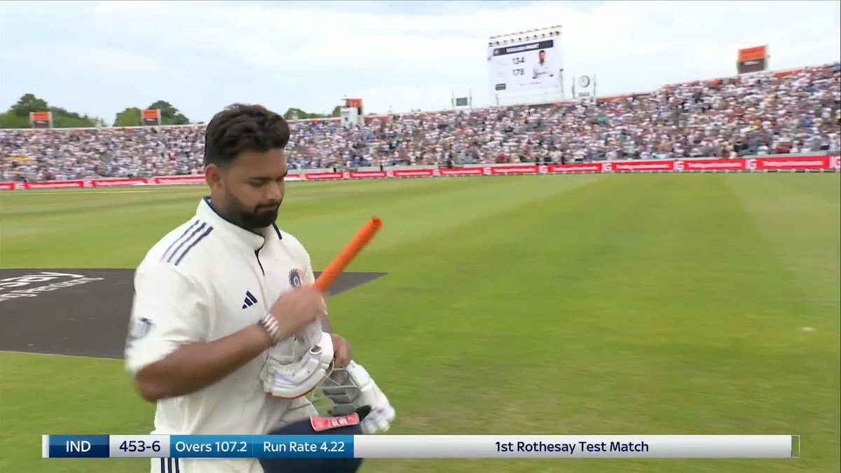 Josh Tongue takes his first wicket of the match and it's a big one! ☝️ Rishabh Pant is out after a magnificent 134 from 178 🙌
