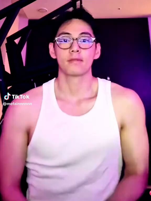 more than 500k likes and 1.8M views for this video on tiktok… there are so many people in our house lately like we are cooked guys