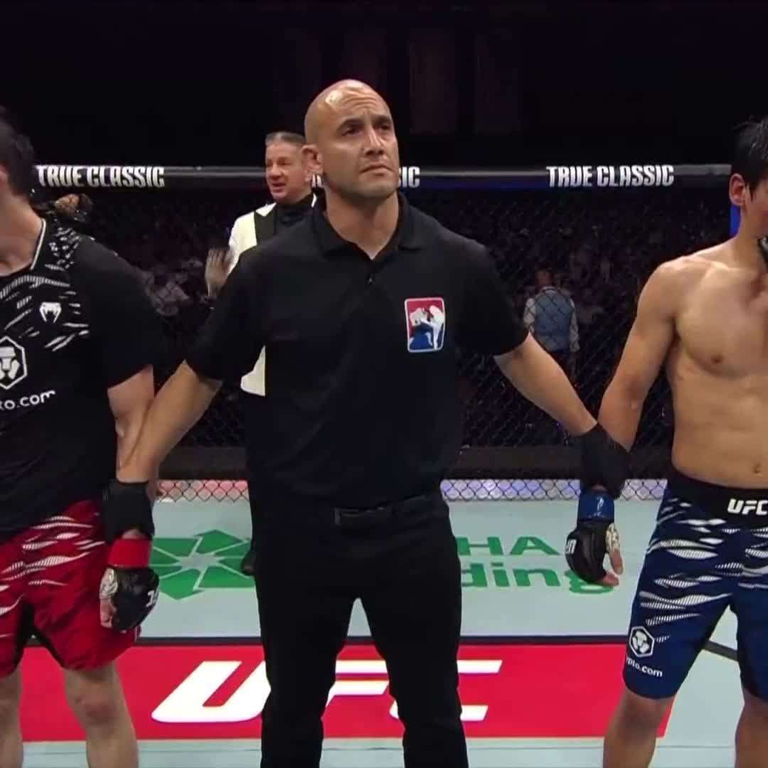 Tagir Ulanbekov gana por decisión unánime. Estás de acuerdo con la decisión?? #UFCBaku