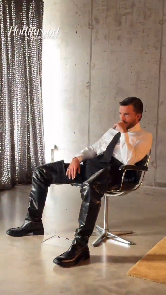 In his cover shoot with THR, Jonathan Bailey serves look after look—effortlessly ✨