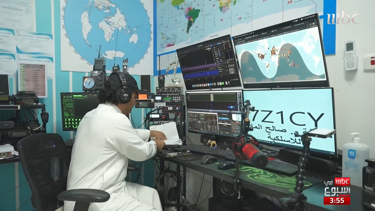 صالح الملا.. الذي حول جزء من منزله إلى محطة تواصل لاسلكي لموجات الراديو المزيد مع منصور المزهم منصور المزهم #MBCinAweek #MBC1