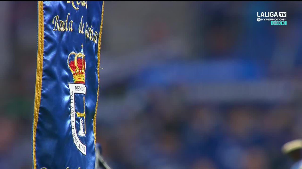 Asturias, patria querida Oviedo, ciudad de abolengo Por los que animaron al Real Oviedo durante más de dos décadas de ausencia en la máxima categoría. Por los carbayones que ya no pueden animar, pero su sentimiento sigue presente en el Carlos Tartiere. #LALIGAHYPERMOTION