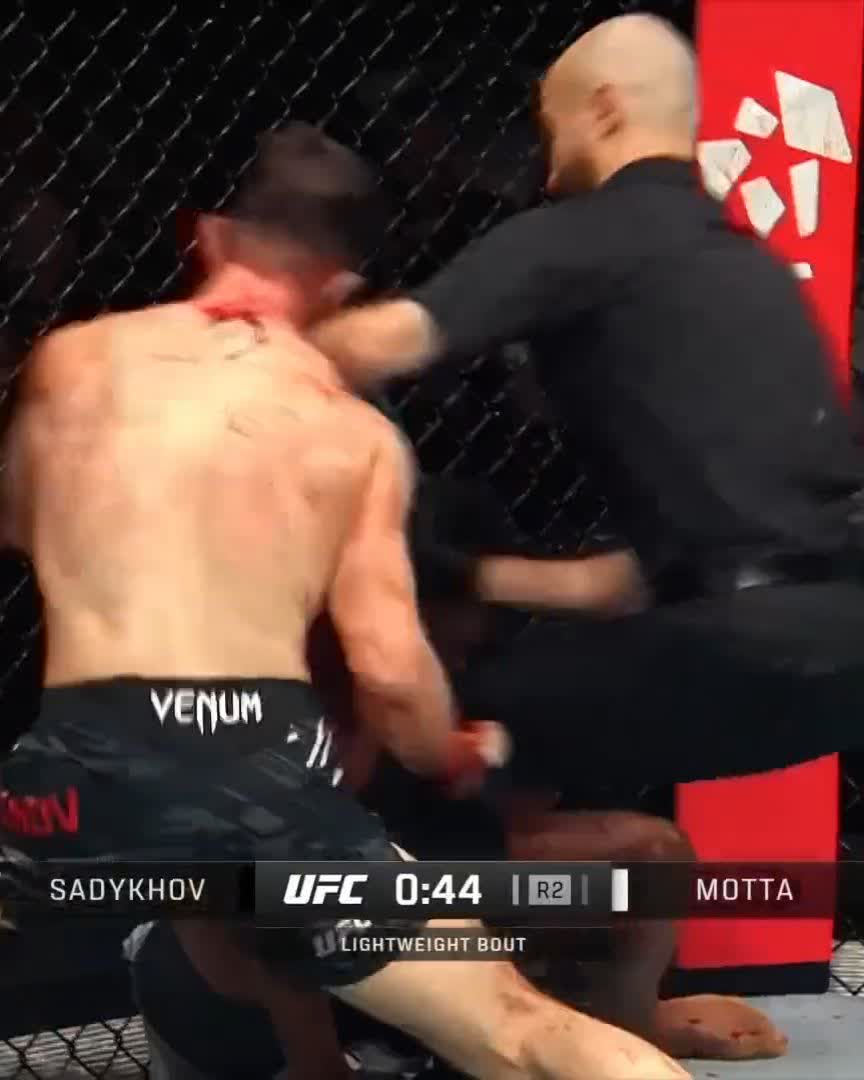 WHAT A FINISH FROM NAZIM SADYKHOV 🤯 🇦🇿 #UFCBaku