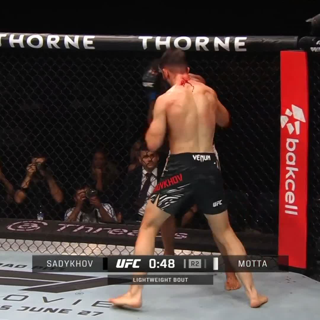 NAZIM SADYKHOV WITH THE SECOND ROUND FINISH!!! WHAT A FIGHT! #UFCBaku