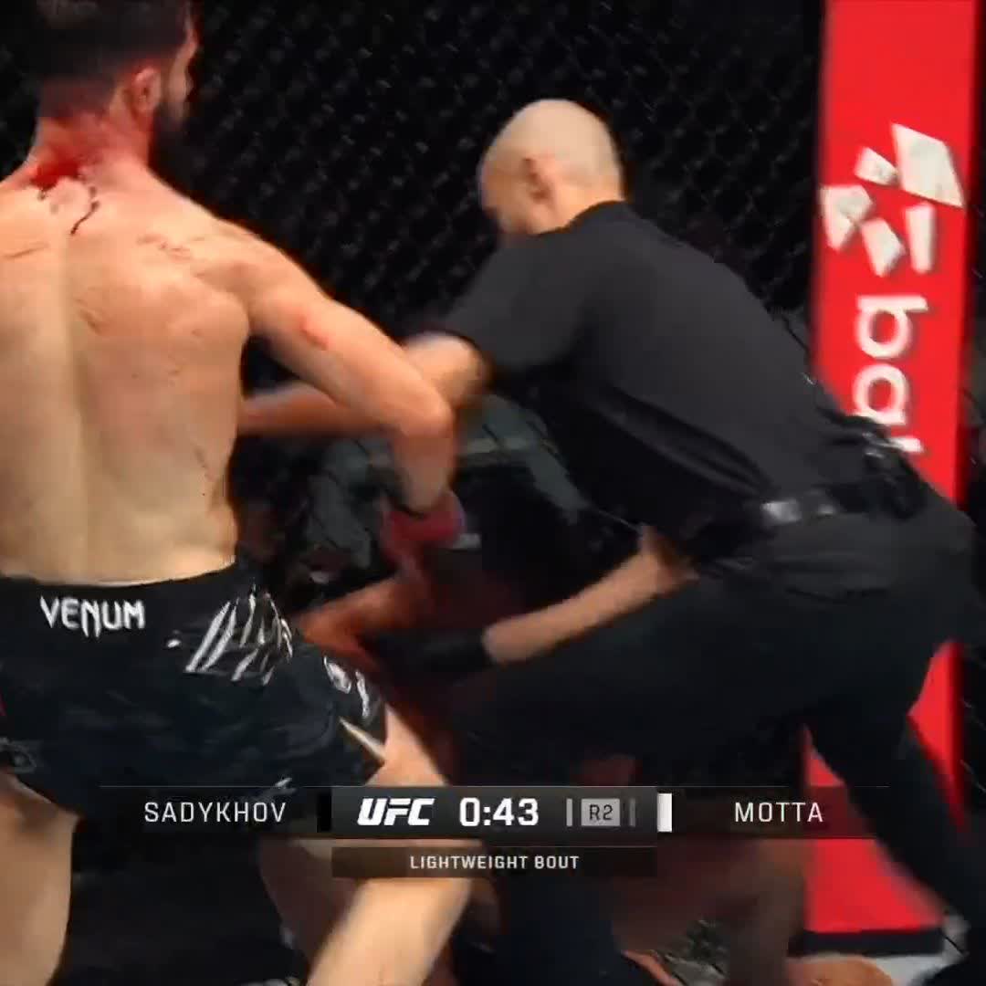 THE BIGGEST WIN OF HIS CAREER 🤯 The Azerbaijani Nazim Sadykhov earns a knockout in his home country! 😤 [ #UFCBaku LIVE NOW on ABC ]