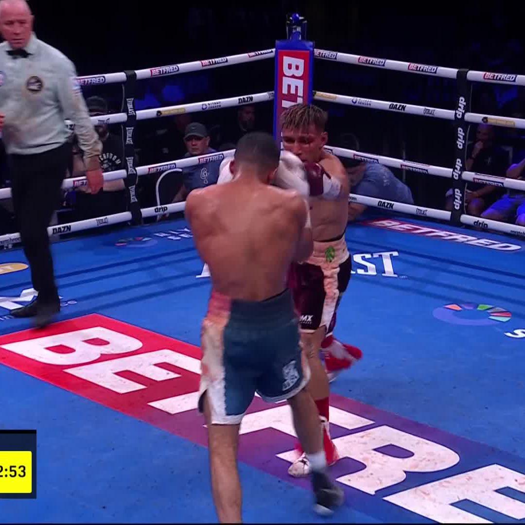 YAFAI DOWN IN THE LAST #YafaiRodriguez | Live NOW on DAZN