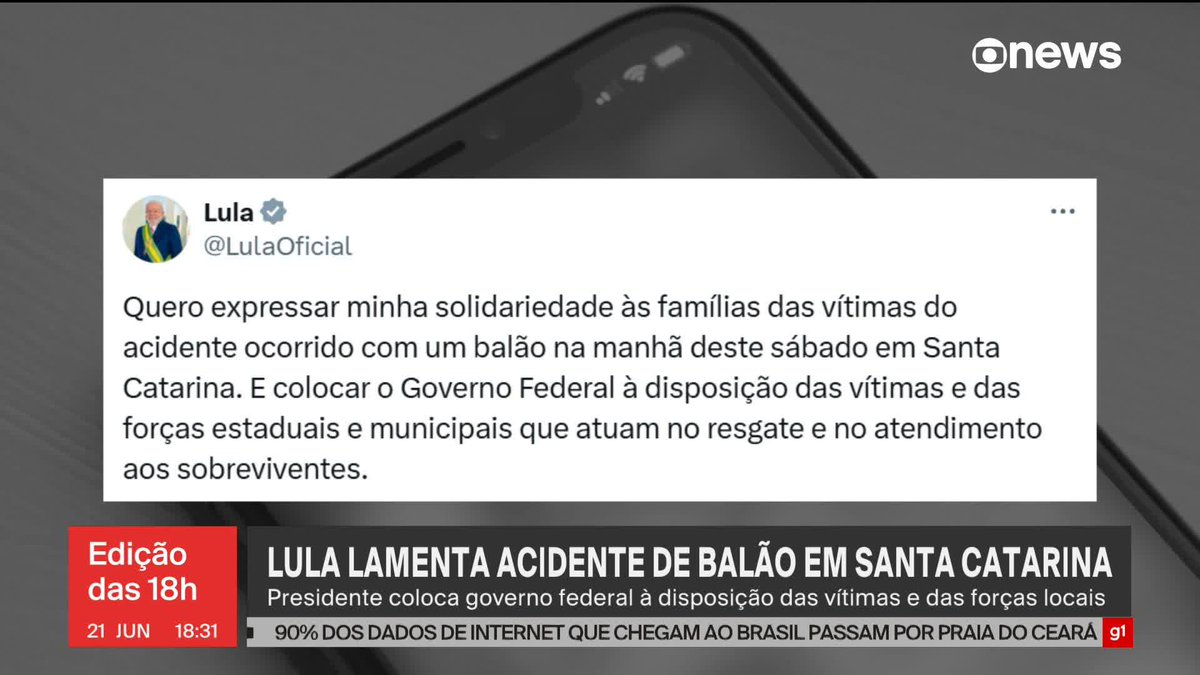 O presidente Lula se manifestou nas redes sociais sobre a queda do balão que deixou 8 mortos em Santa Catarina. Ele prestou solidariedade às famílias e disse que colocou o governo federal à disposição das vítimas e das forças estaduais e municipais que atuam no resgate e no atendimento aos sobreviventes. Saiba mais. ➡ Assista na #GloboNews: