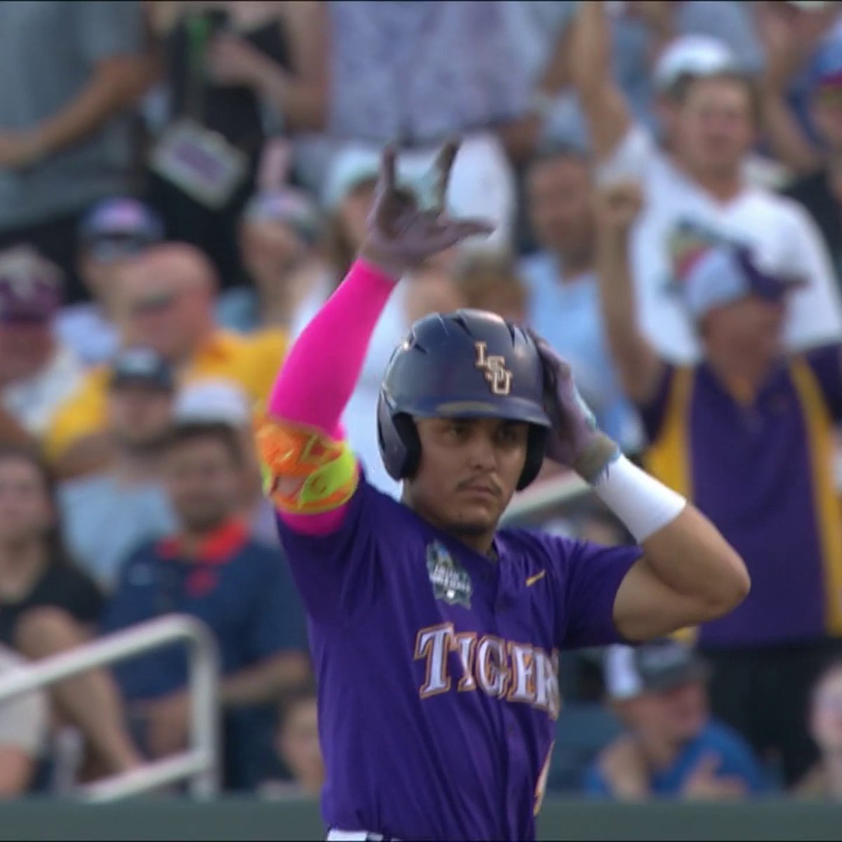 THE LSU TIGERS STRIKE FIRST 😤 LSU Baseball