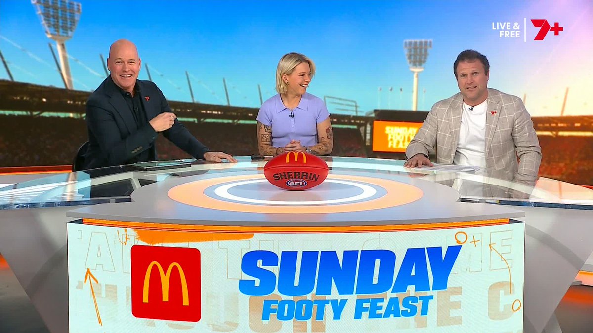 The pressure is mounting on Carlton coach Michael Voss after their loss to North Melbourne Mitch Cleary has all the headlines on the Sunday Footy Feast