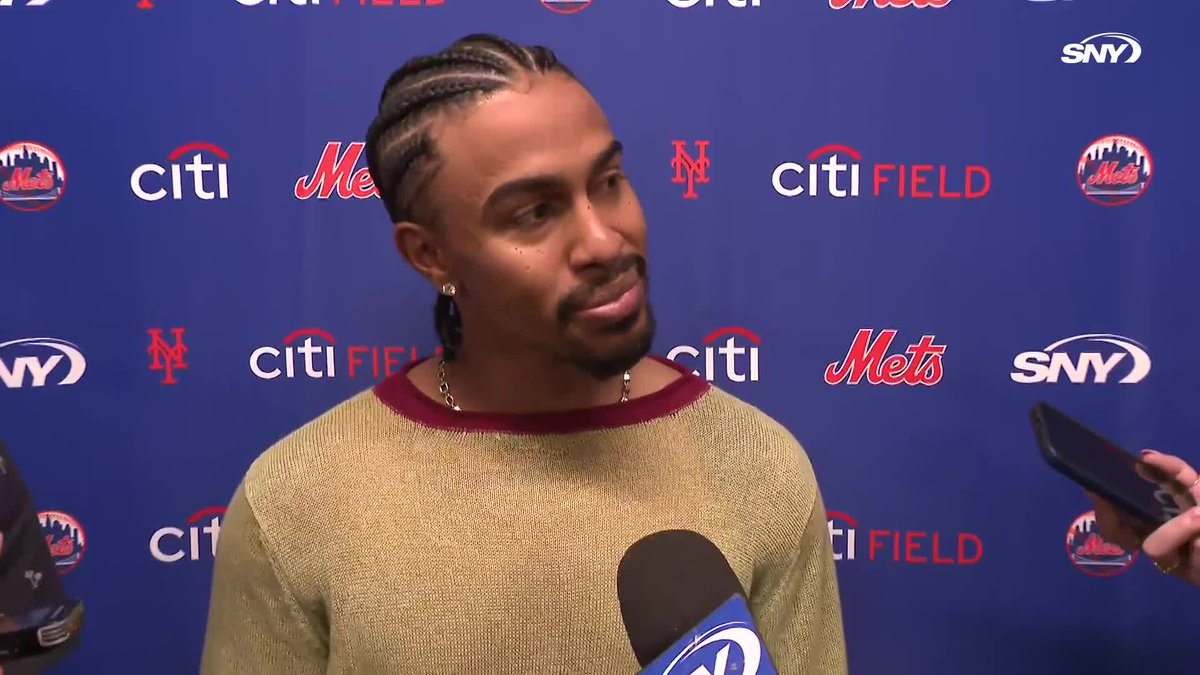 Francisco Lindor was asked about the Mets' 28-game win streak when he hits a home run: "I wish I would've hit home runs in Atlanta" 😭