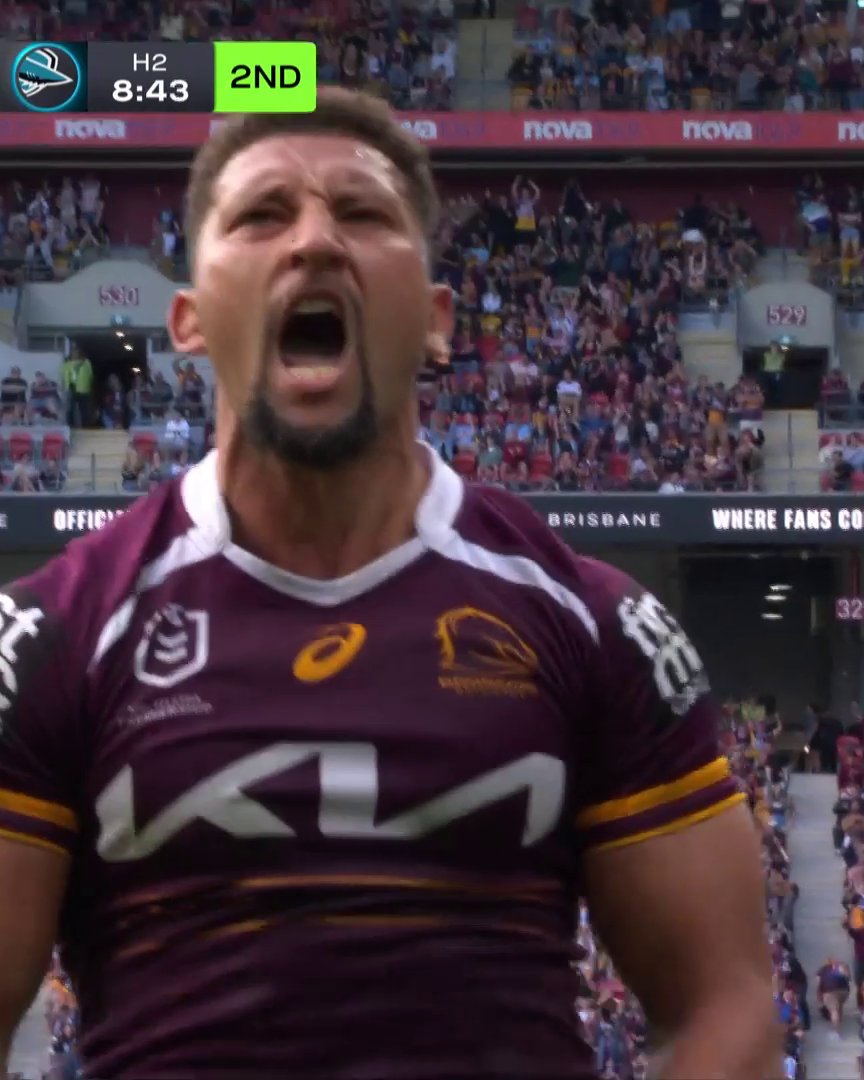 Broncos have Suncorp up and about now! 💯 #NRLBroncosSharks