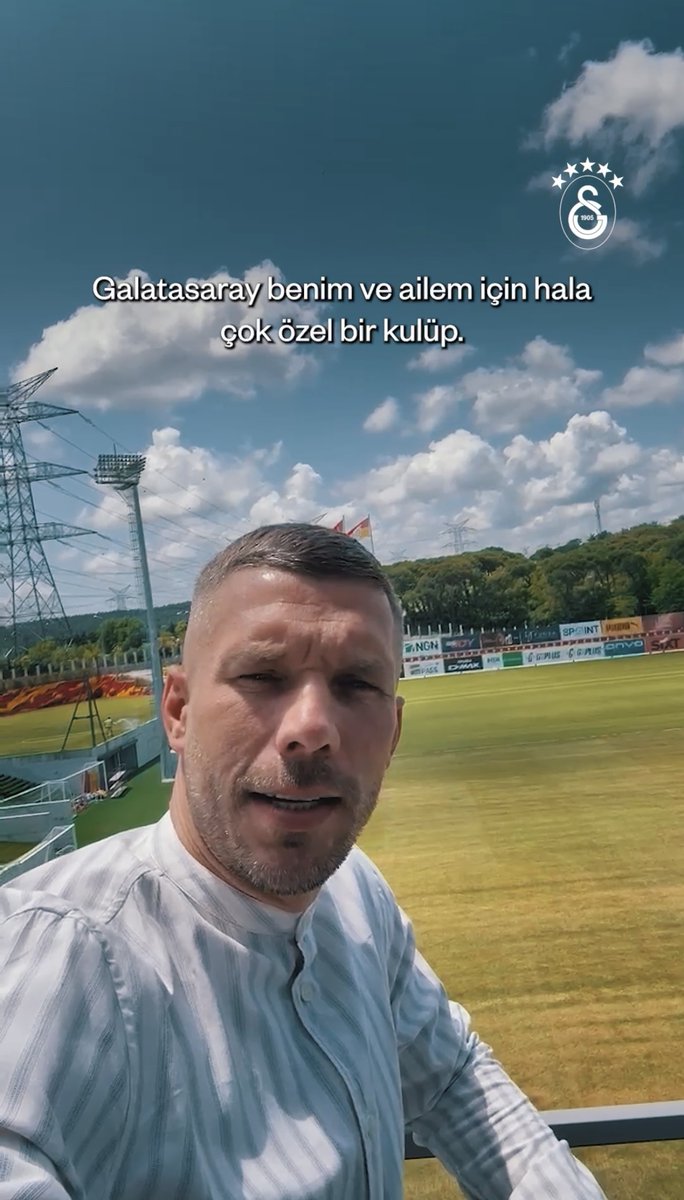 🦁 Lukas Podolski ile soru-cevap! 💛❤️