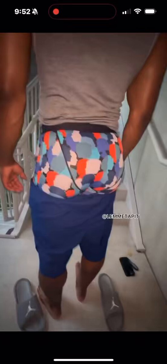 He’s At it Again Just Look At this Beautiful fat Ass Booty on this DL Football player He was Stuffing his Dick in.. I want Next Bro 😩😮‍💨🍑👅💦👃🏼😮‍💨😜