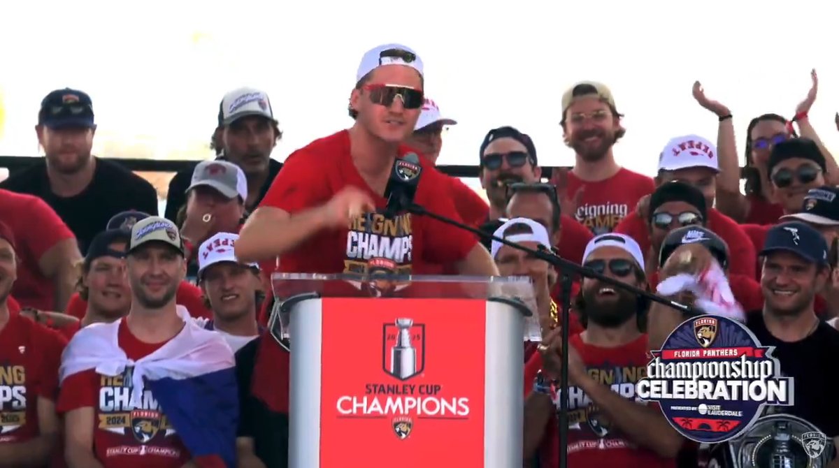 "I would like to apologize to absolutely f*ckin nobody because a double champ does whatever the F*CK he wants" Matthew Tkachuk with a legendary conclusion to his speech 🤣🎤