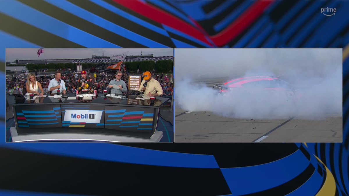 For the final time this season, the burnout board #NASCARonPrime