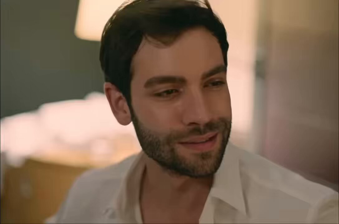 devonun “yaparız qızzz” demesi daha yeni sevistin ne bu cilve be adam ahahahah #azdev #sahipsizler