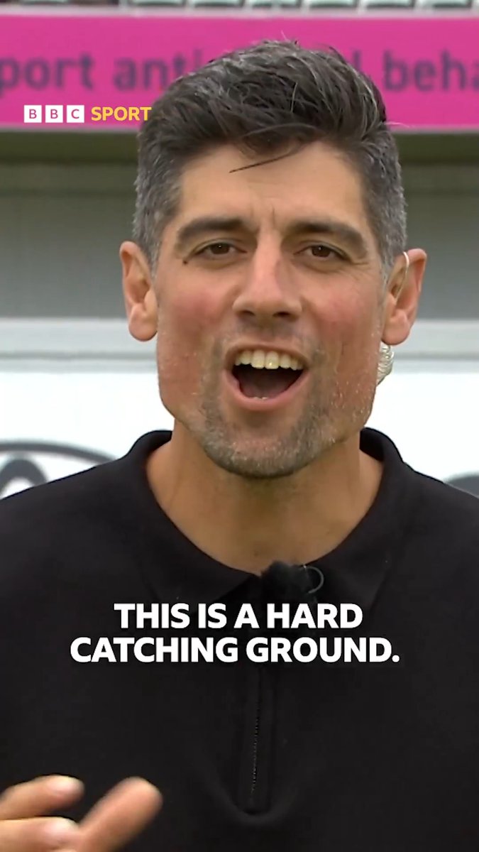 A lot of chances have gone to ground in the first #ENGvIND Test and we've heard a lot about Headingley being a "hard catching ground". Sir Alastair Cook got out to the slip cordon at lunch to discuss a few of the theories why we've seen so many dropped catches.