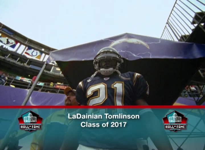 The Hall of Fame sends happy birthday wishes to @Chargers Legend LaDainian Tomlinson! The Class of 2017 member turns 46 today. 🎂🎉 #HBD | LaDainian Tomlinson
