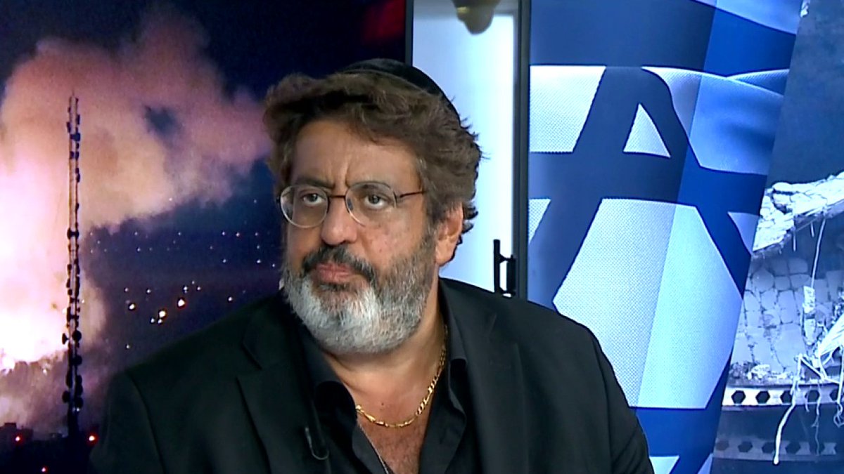 "Israël fait le sale boulot, ça ne coûte pas un euro à la France ni une seule vie humaine et elle dit 'attention, il faut arrêter''. On est dans un délire absolu. Israël s'en fout, Netanyahou ira jusqu'au bout" Meyer Habib (Meyer Habib)