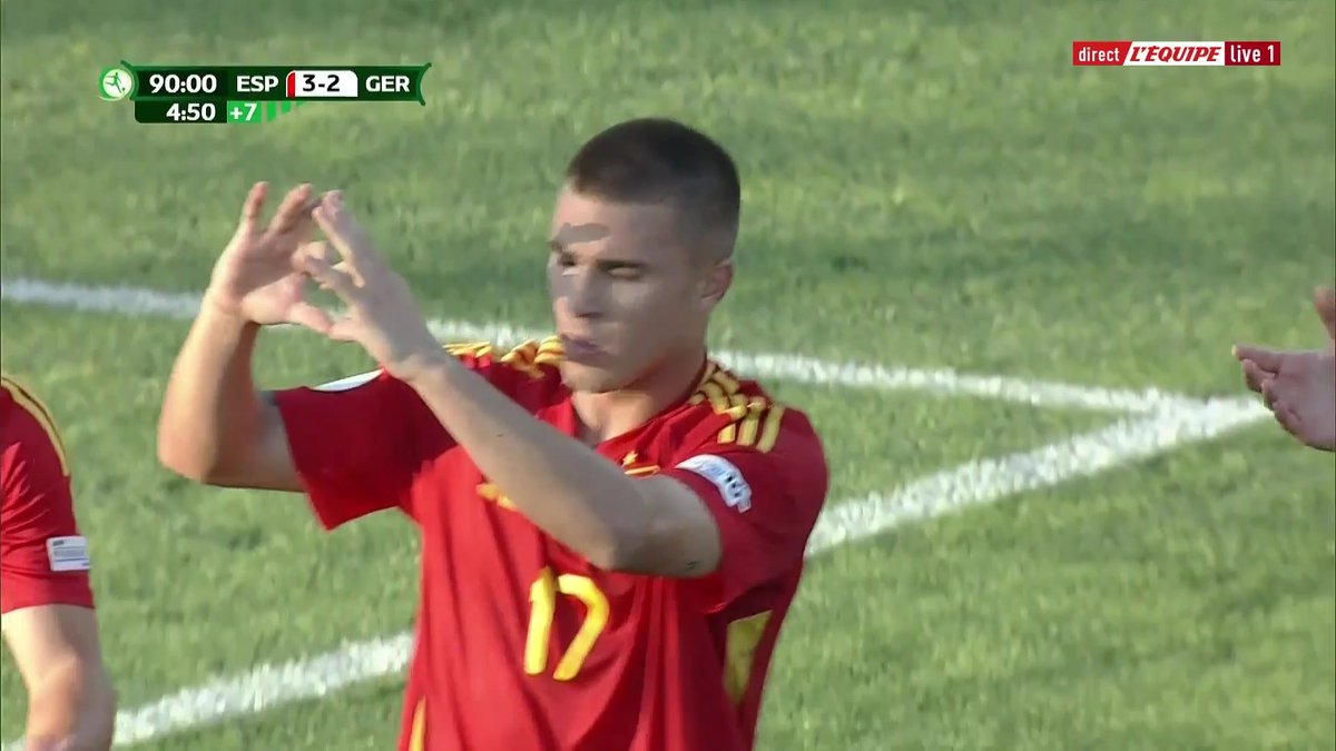 🇪🇸⚽️🇩🇪 Pablo Garcia s'offre un triplé et l'Espagne se rapproche de la finale de l'Euro U19 ! #lequipeFOOT