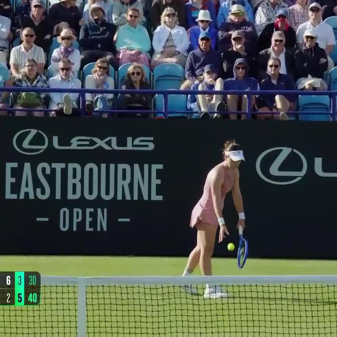 Shining Bright ☀️ Lulu Sun knocks out the top seed and defending champion Kasatkina after a grueling three setter, 7-5, 2-6, 6-3! #LexusEastbourneOpen