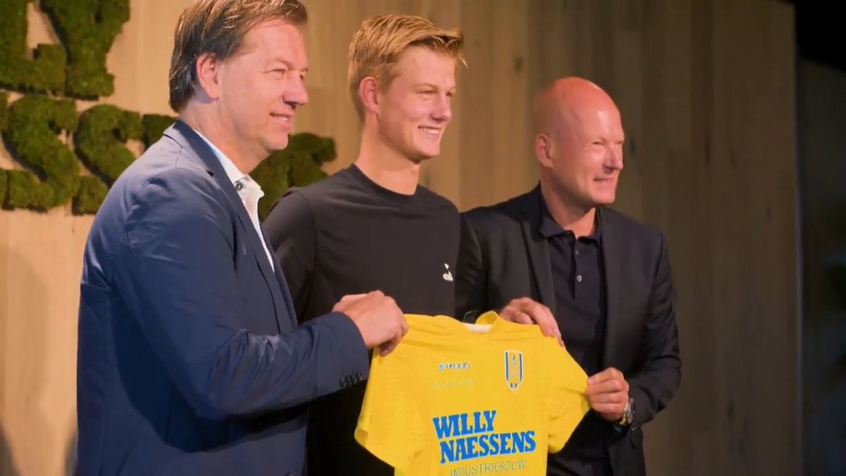 👀 𝐉𝐞𝐬𝐩𝐞𝐫 𝐔𝐧𝐞𝐤𝐞𝐧 = 💛💙 RKC Waalwijk huurt de spits van PSV. Lees meer 👉