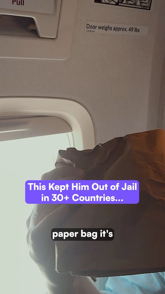 Your phone is a snitch at customs. See investigative journalist Vegas Tenold’s decoy-phone hack in 60 sec. 💡 Find more tips and the full video documentary: