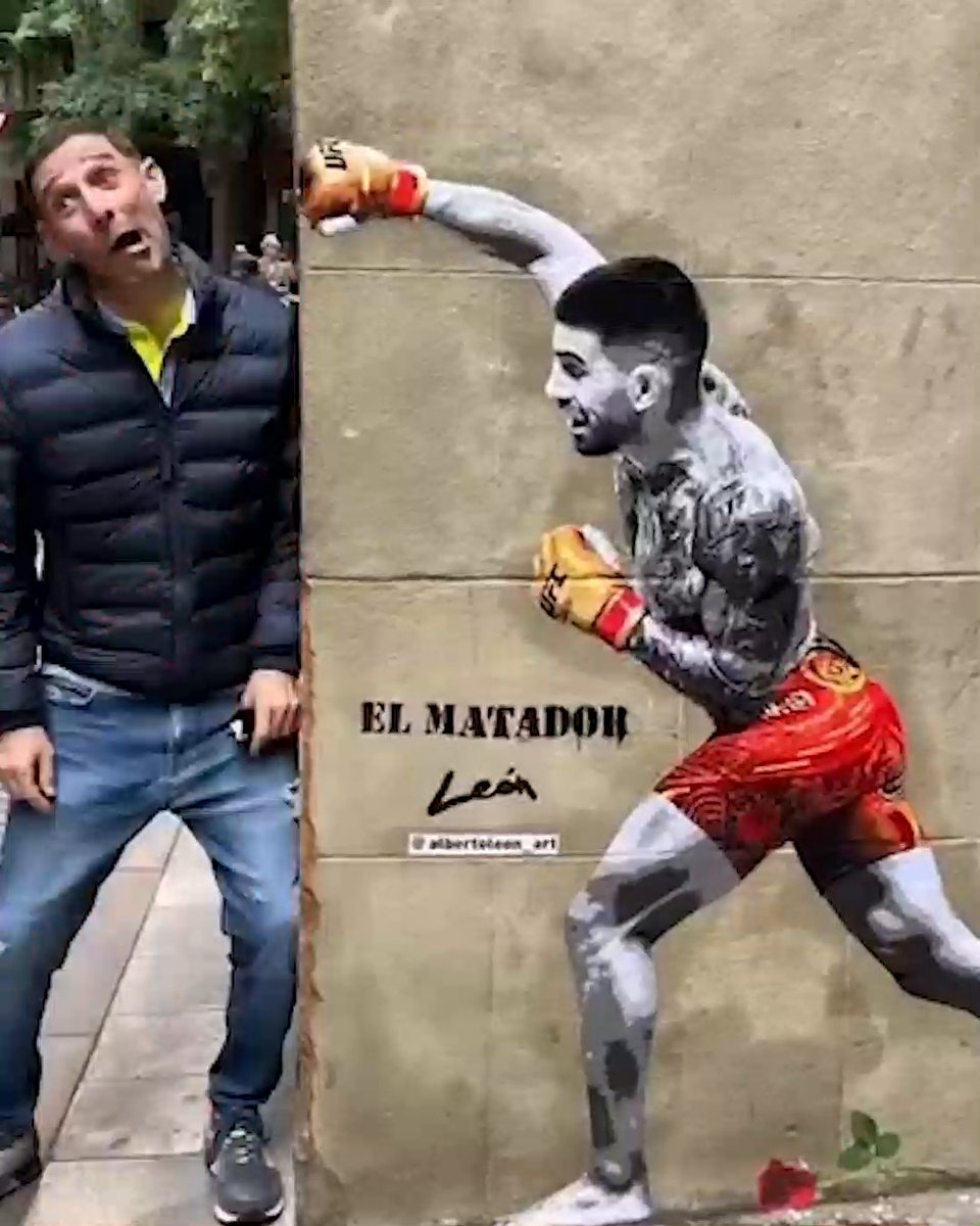This street art of Ilia Topuria in Barcelona is incredible 🤩 #UFC317 (🎨 Alberto León @)