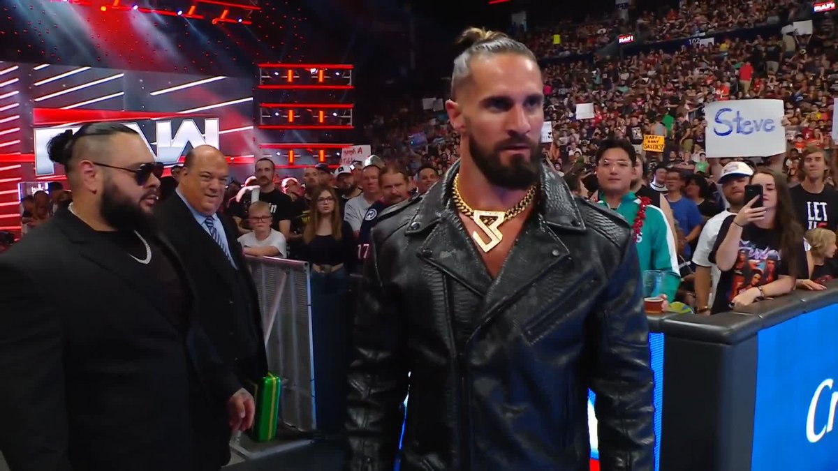 PENTA, that's a warning! 👀 #WWERaw