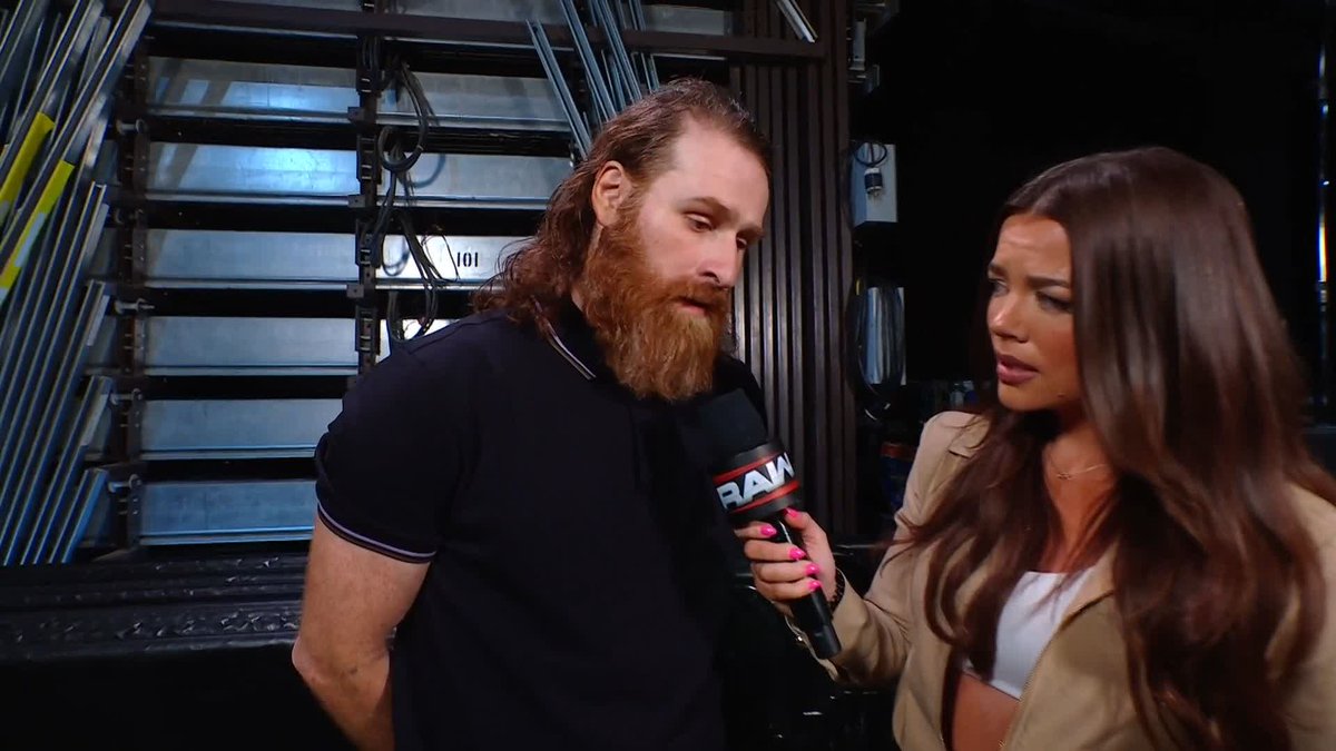 What did the five fingers of Sami Zayn say to the face of Kevin Robert Kesar? #WWERaw