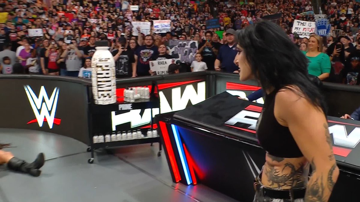 MAMI goes through the TABLE! #WWERaw