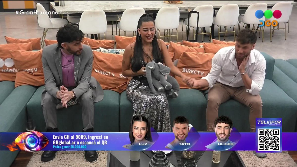 nunca fue tan fácil elegir, la diferencia entre el cordobés que se cargó todo el show al hombro, y los otros dos que durmieron seis meses seguidos, es abismal. ULISES AL 9009 #GranHermano