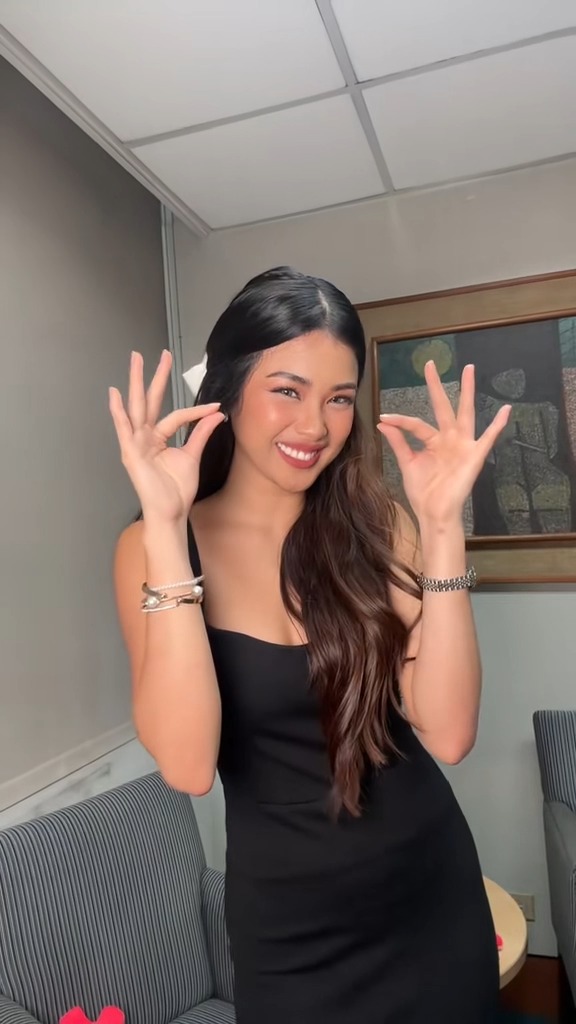 Sobrang MARIA CLARA! 😩💗 From day 1 hanggang ngayon, sobrang IKAW NA TALAGA 👉🏻👈🏻 #ShuKla #PBBCollabWithGMA #ShuveeEtrata