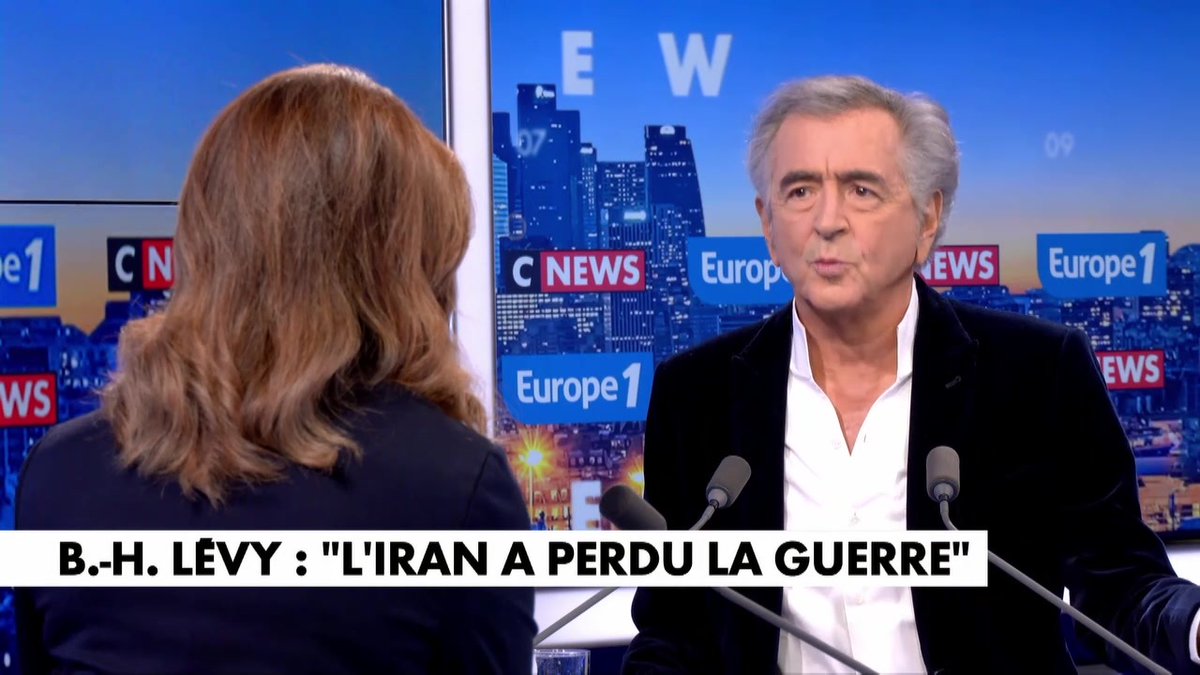 "J'ai voté 2 fois pour le président Macron et je ne regrette toujours pas" affirme Bernard-Henri Lévy #LaGrandeITW #Europe1