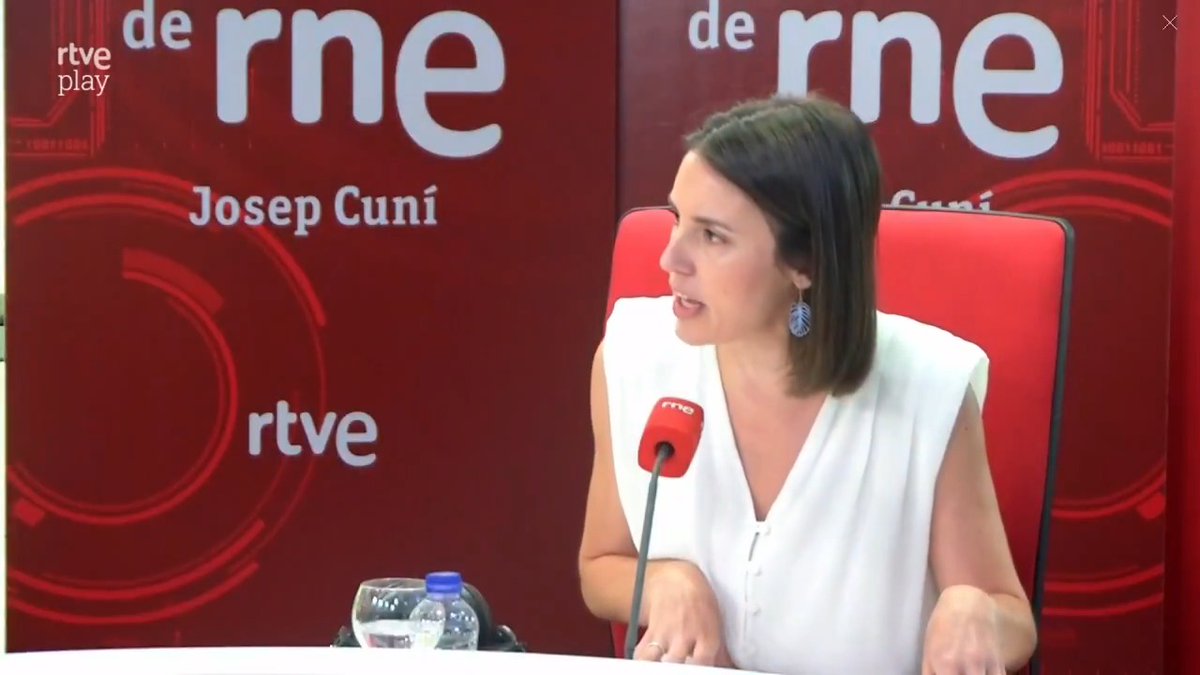 El domingo era el 2,1%, ayer era el 3,5% y lo que acabará firmando Sánchez es el 5% del gasto militar como piden EE.UU, la OTAN y Rutte. Pedro Sánchez ha mentido igual que lleva dos años mintiendo sobre las armas que España compra y vende a Israel. Irene Montero