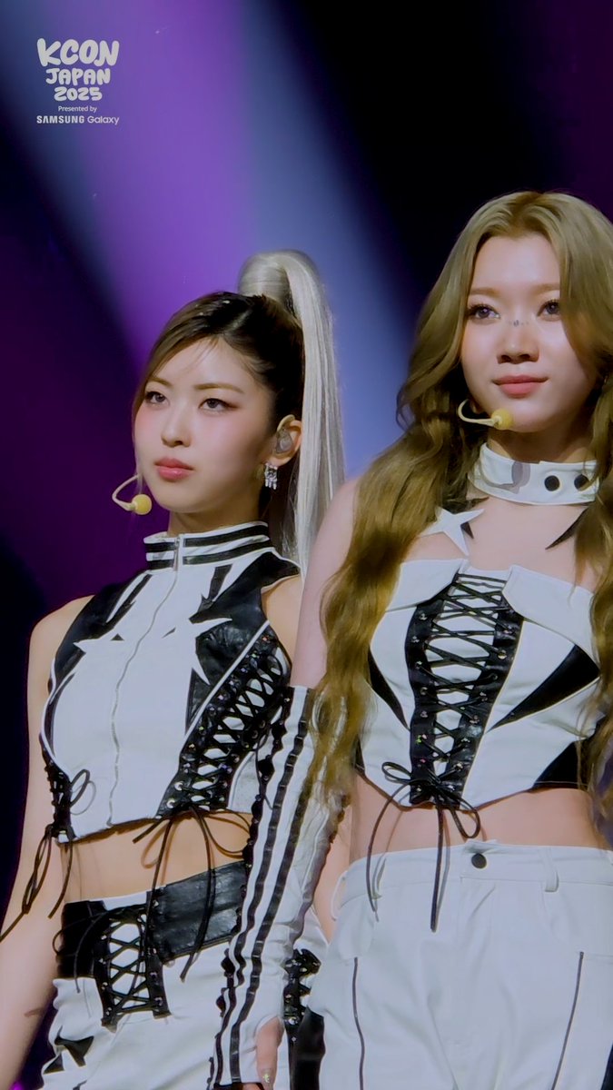 [#KCONJAPAN2025] 📹 STAGE CAM. #ISSUE 💙 MAY 9 (FRI) 📍M COUNTDOWN STAGE - KCON JAPAN 2025 MAY 9-11 Makuhari Messe Let's #KCON