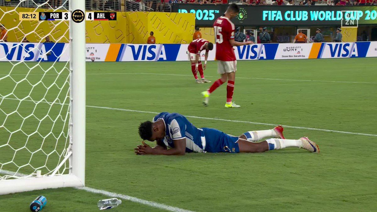 Samu com um dos falhanços do ano 💀