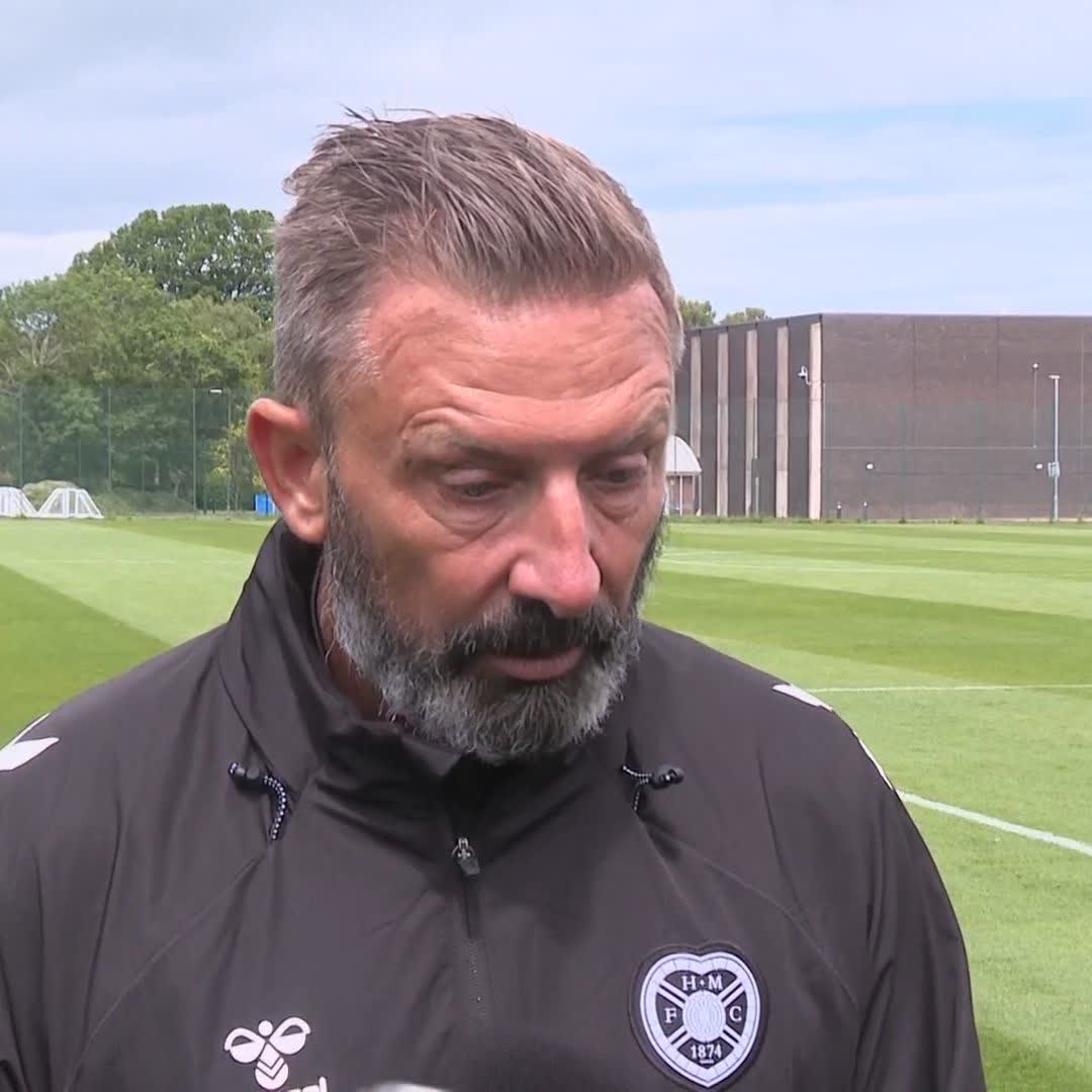 🗣️ "If it was a ‘no’, he’d have told us. I expect there to be a bit more clarity in the next few days." Hearts boss Derek McInnes expects a decision on the future of out-of-contract captain Lawrence Shankland in the coming days ⤵️