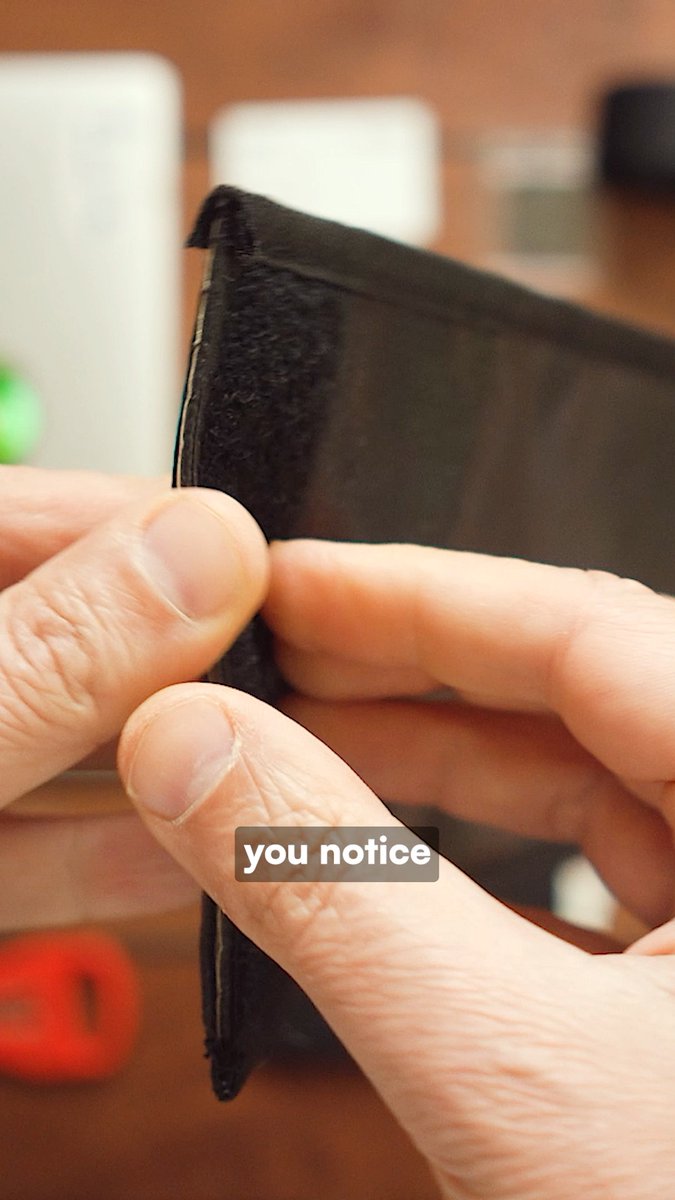 Signal-proof bag > airplane mode. Faraday enclosures are standard kit for field reporters under surveillance. They block RF, GPS, and cellular, critical when confiscation is possible. Investigative journalist Vegas Tenold shows the practical how-to in our latest video documentary. 🎥 Find full video: