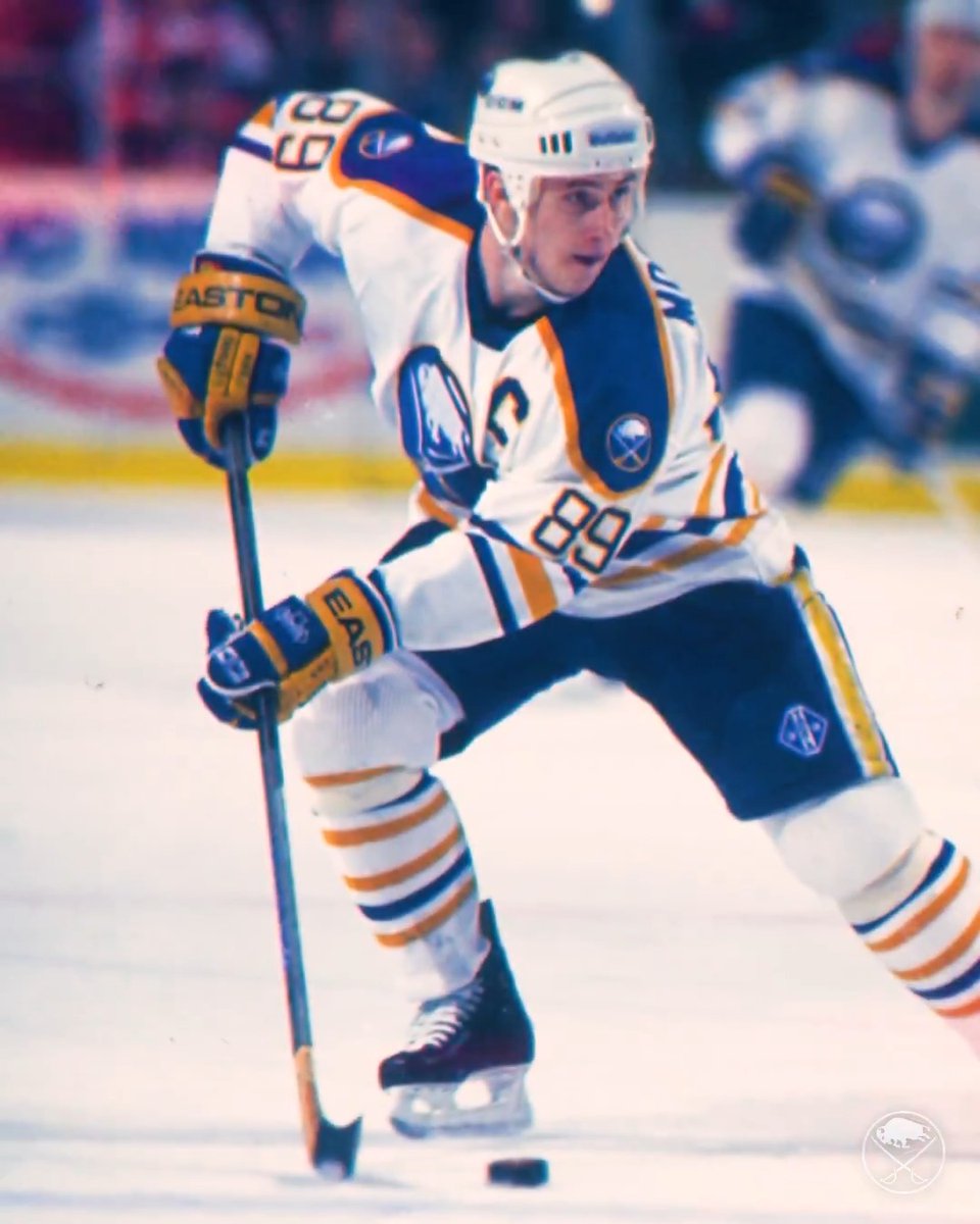 “Alex was faster than all of us and Alex was a machine. He was built like a machine...All the crazy skill he had...He’s amazing.” Congratulations to Alexander Mogilny on being selected to the Hockey Hall of Fame →