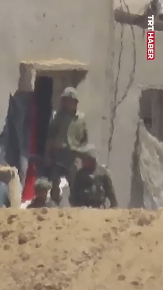 Kassam Tugayları'nın keskin nişancısı, İsrail askerini böyle vurdu.