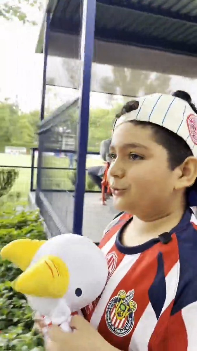 ✨ Hoy tuvimos el privilegio de acompañar a Hernán en su visita a Verde Valle… No sé quién se divirtió más 🥹 🇫🇷 ¡Gracias a quienes lo hicieron posible! 🫶🏼