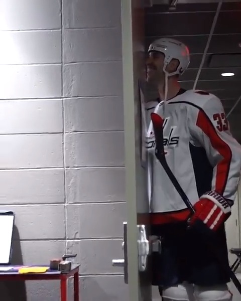 congratulations to capitals legend zdeno chara on being inducted into the hockey hall of fame!