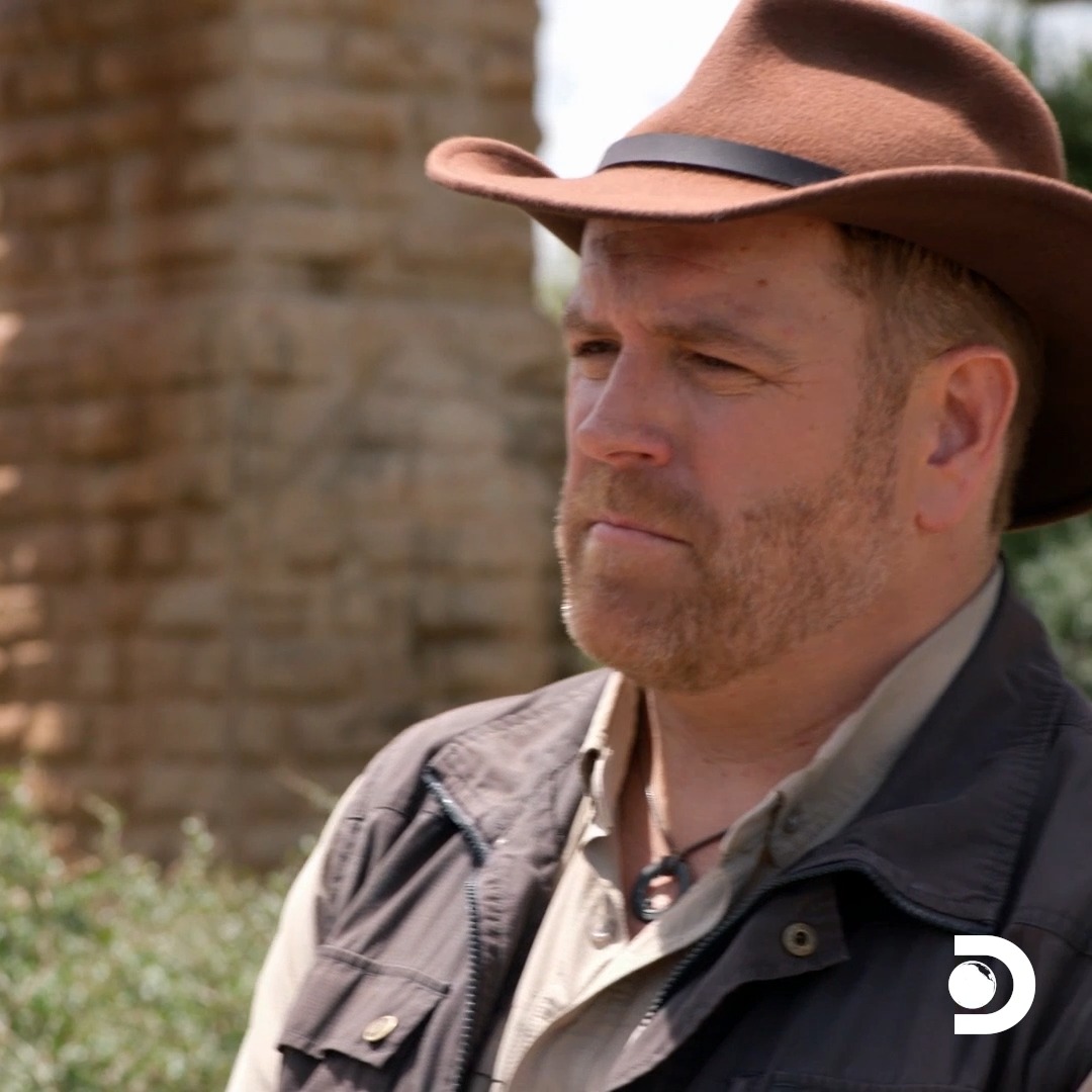 Josh is on the hunt for the legendary Man-Eaters’ Den, where two infamous lions are said to have dragged their victims. Catch the journey on #ExpeditionUnknown, tomorrow at 9p on Discovery!