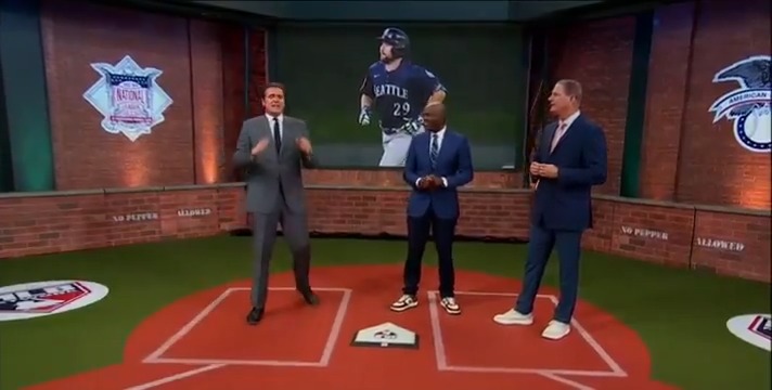 "If I had a vote, and I don't, I would vote for Cal Raleigh." Dan Plesac makes the MVP case for the Mariners backstop as he continues a historic tear on offense. #MLBTonight