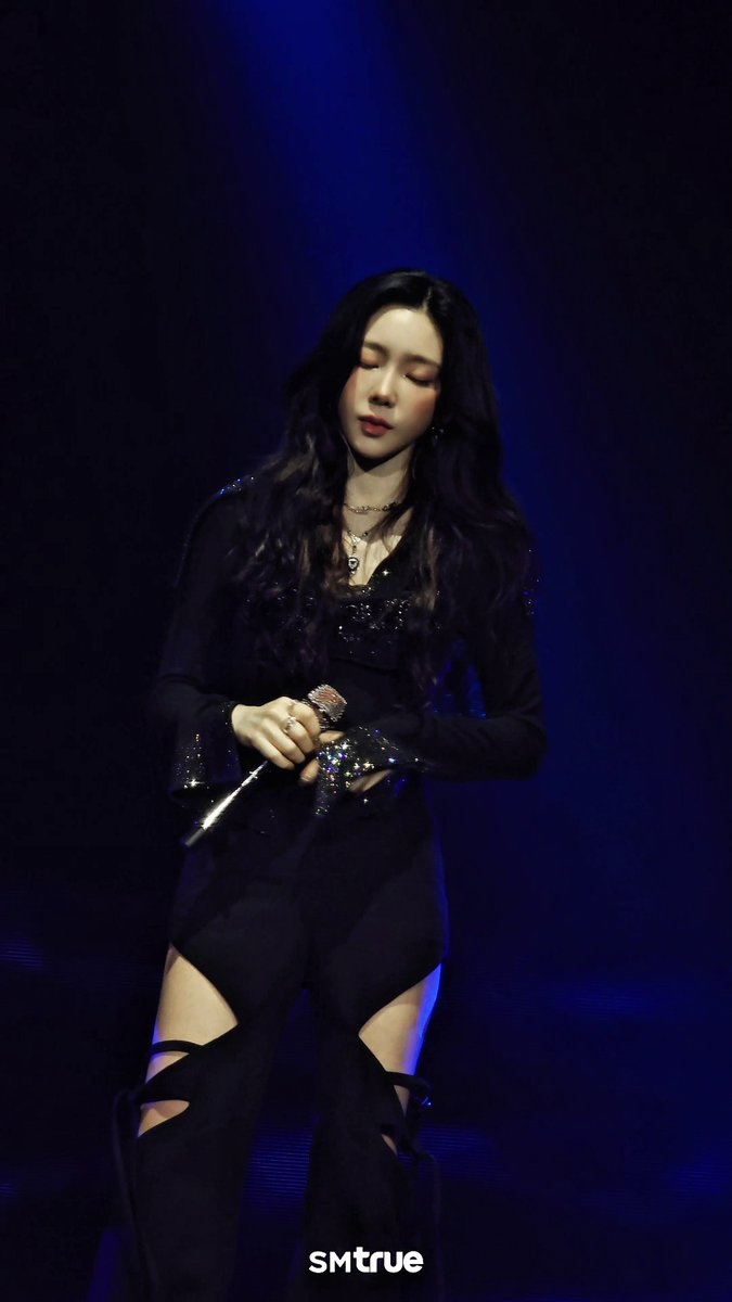 💜 TAEYEON 💜 กับการถ่ายทอดอารมณ์อย่างเหนือชั้นในการแสดงเพลง 🖤 ‘월식 (My Tragedy)’ 🌊 คลื่นความรู้สึกที่ถาโถมผ่านเสียงร้องสุดทรงพลัง 👏🏻 #TAEYEON #태연 TAEYEON Official #GirlsGeneration #소녀시대 Girls' Generation #TAEYEON_TheTENSE #TheTENSE #BANGKOK #TAEYEON_TheTENSE_in_BANGKOK #SMTrue