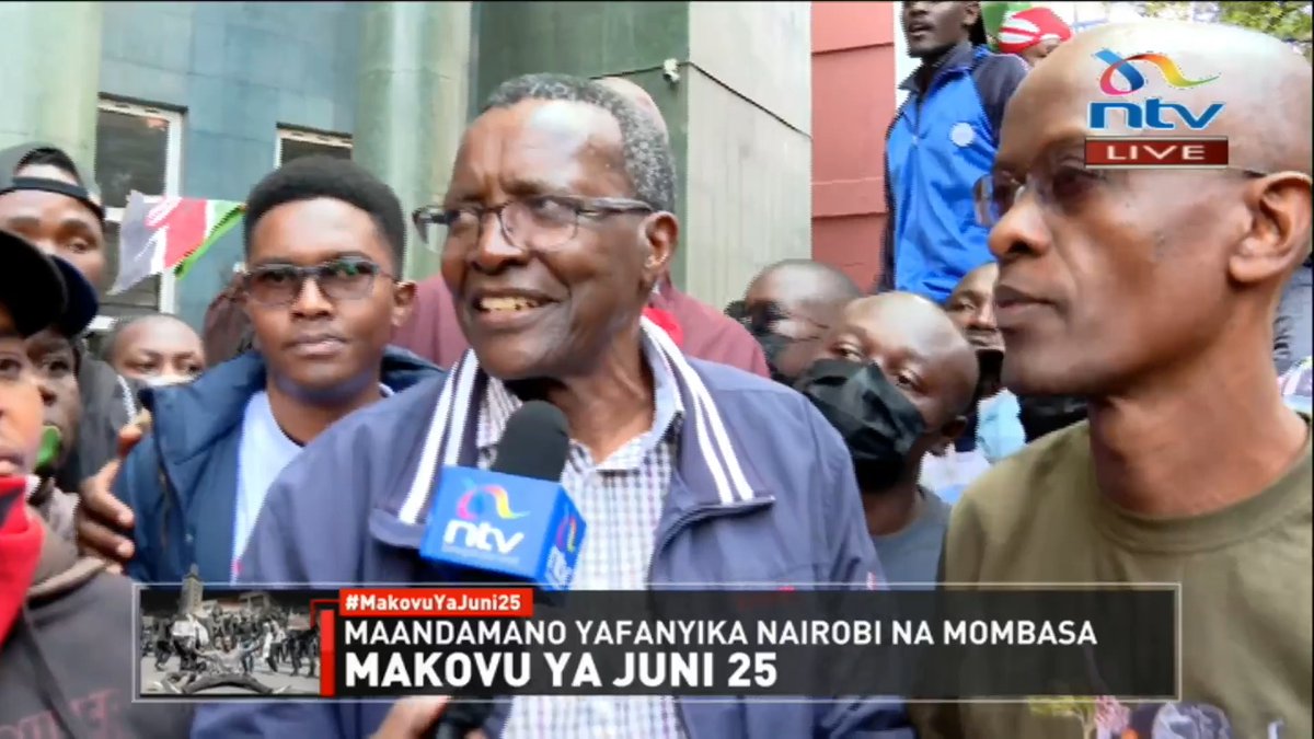 Chief Justice Emeritus David Maraga: We want the constitution to be respected. We want human life to have value, that’s why we are joining this procession. I can't seen any violence here, these people are peaceful. #MakovuYaJuni25 Fridah Mwaka Lofty Matambo