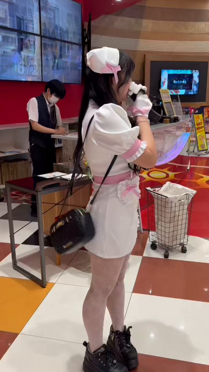 キャンディキャッツ #メンバー募集中 です。 富山、石川、福井エリア パチンコ初心者の方でも 研修制度充実なので安心して働けます お気軽にdm下さい！ キャンディキャッツ オリジナル曲［にゃんにゃん⭐︎スパーク］ 作詞、作曲 アルケミスト企画 こちらもよろしくお願いします🥺笑