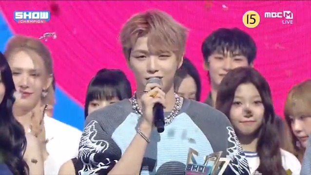 🏆 KANGDANIEL (강다니엘(KANGDANIEL)) took first place on Show Champion, earning the 2nd win for “Episode” – Congratulations! 🥳 #Episode2ndWin #KANGDANIEL23rdWin #강다니엘 #KANGDANIEL #Episode (250625)