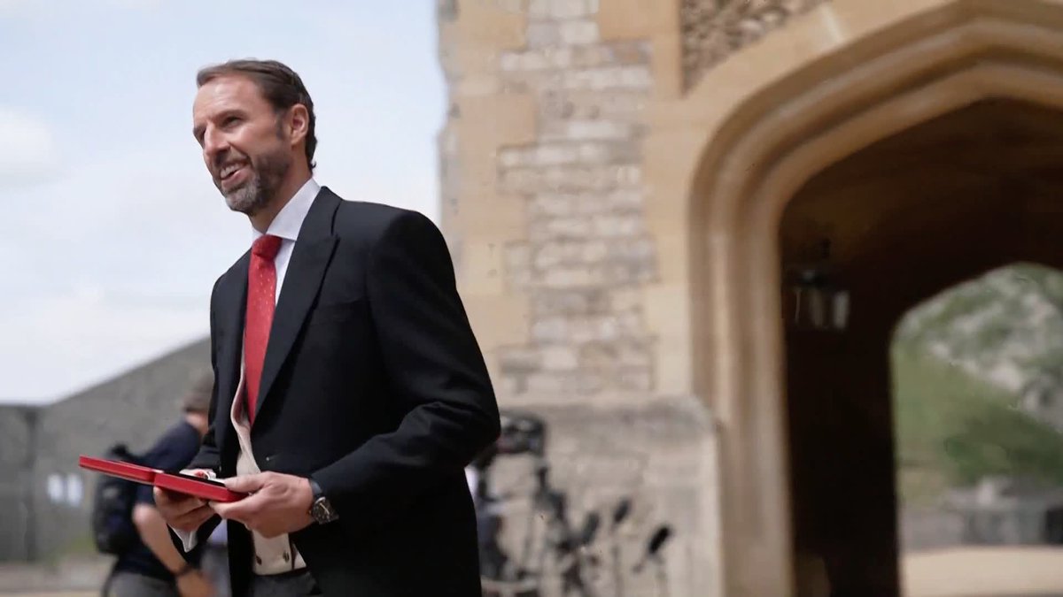 Sir Gareth Southgate has received a knighthood at Windsor Castle for his services to football 🚨